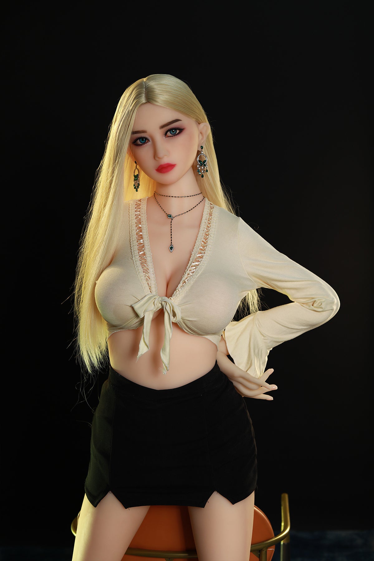 Жақсы сапада жас әйелмен жыныстық қатынас Назени Оганесян жыныстық қатынаста