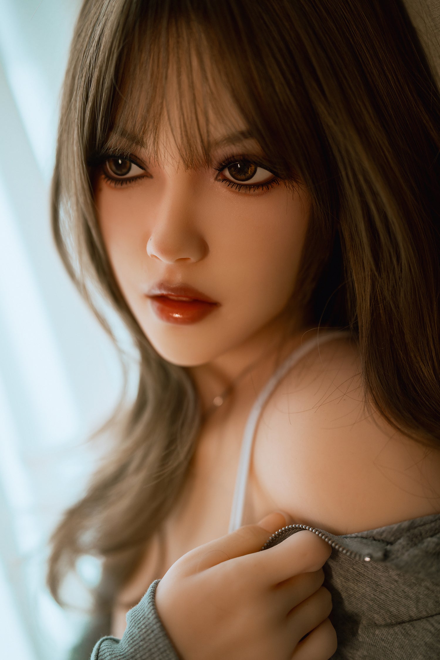 148cm (4.85ft) Medium Breasts Mix-blood Petite Sex Doll D5091801 Sissi