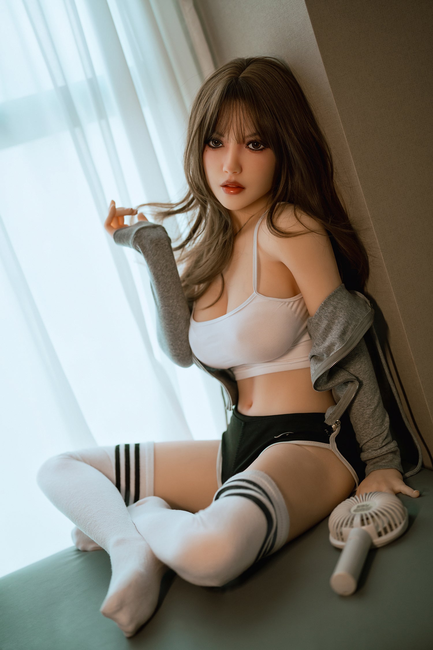 148cm (4.85ft) Medium Breasts Mix-blood Petite Sex Doll D5091801 Sissi