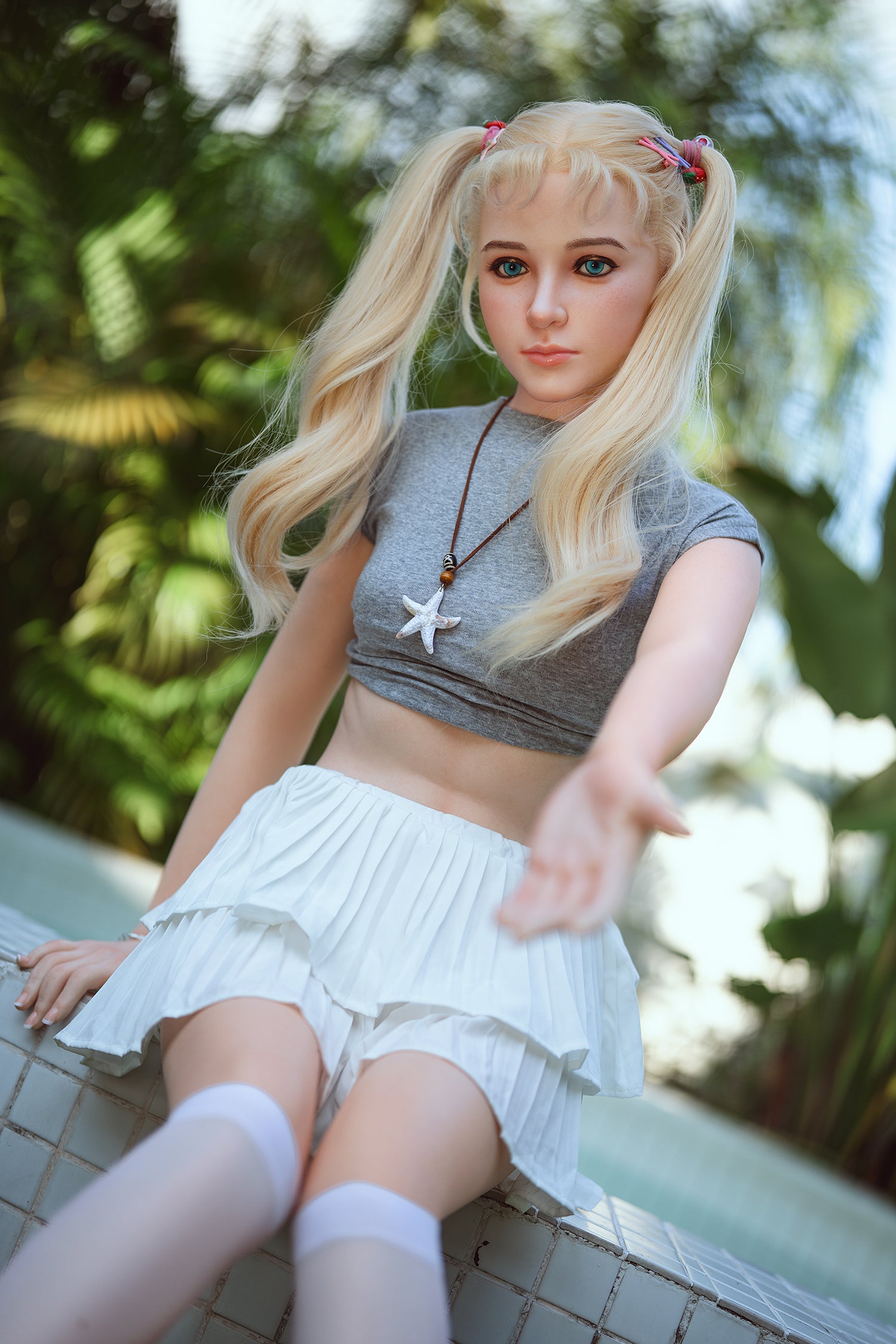 150cm (4.92ft) Small Tits Silicone Head & Body Cute Blonde Sex Doll D5092901 Chloe FB6