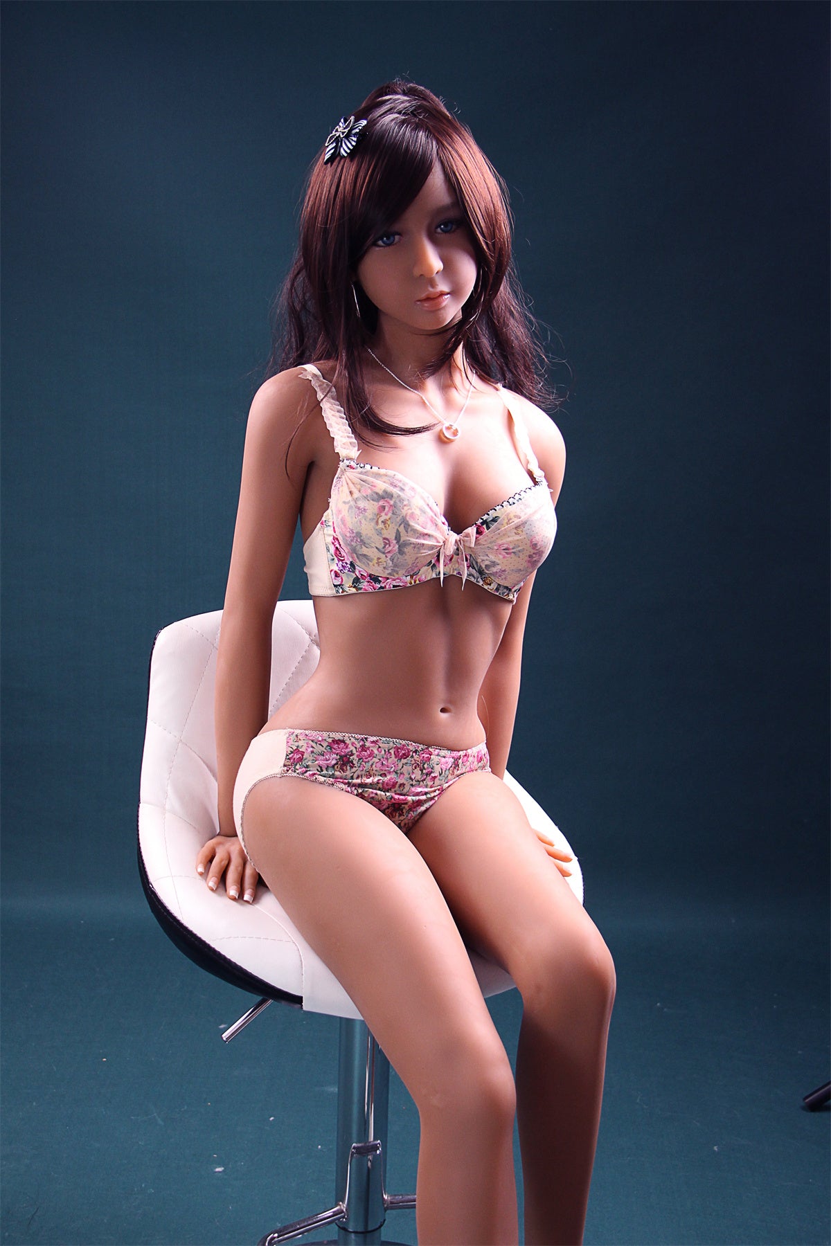 160cm (5.25ft) Small Breasts Tanned Skin Lovely Girl Love Doll E25022614 Gia